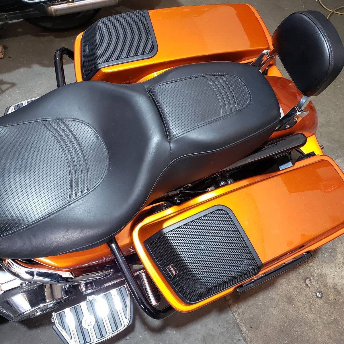 Boss Audio Systems tweet media