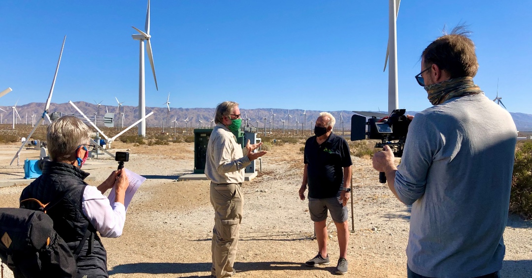 ucanr's tweet photo. Water availability and food production are being affected by climate change. #ClimateStewards is a new effort by UC ANR's @CANaturalist and partners designed to improve climate understanding and empower community-level stewardship. #partneringforCA https://t.co/DM5dPUDSDT https://t.co/AIQr1y07n6
