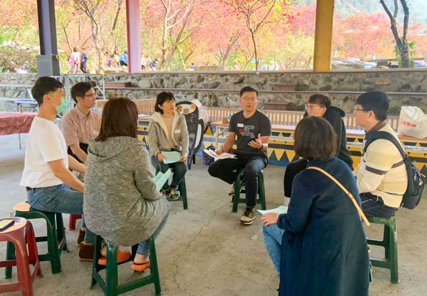 Bahai's tweet photo. Pictured here is a glimpse of the many ways that Bahá'í communities around the world celebrated Ayyám-i-Há—through service to their societies. Ayyám-i-Há is a period of preparation for the Fast. Today marks the first day of the Fast. https://t.co/X87nUxwpFn