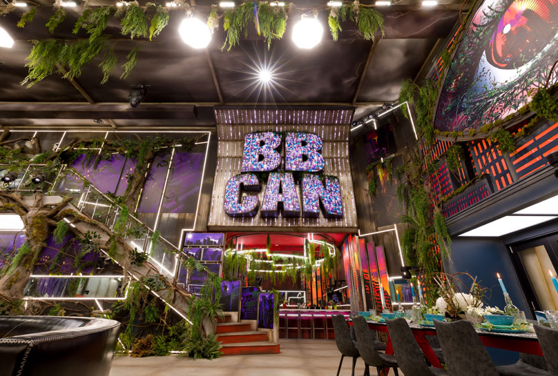 89razorskate20's tweet photo. Official #BBCAN9 Post Apocalyptic House!
Main Floor And Living Room Area! https://t.co/E5hGEq8rqc