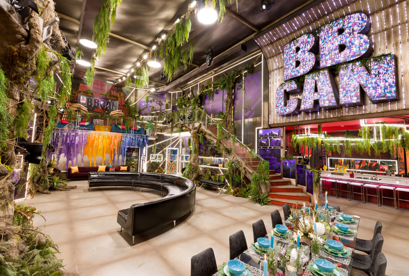 89razorskate20's tweet photo. Official #BBCAN9 Post Apocalyptic House!
Main Floor And Living Room Area! https://t.co/E5hGEq8rqc