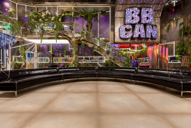 89razorskate20's tweet photo. Official #BBCAN9 Post Apocalyptic House!
Main Floor And Living Room Area! https://t.co/E5hGEq8rqc