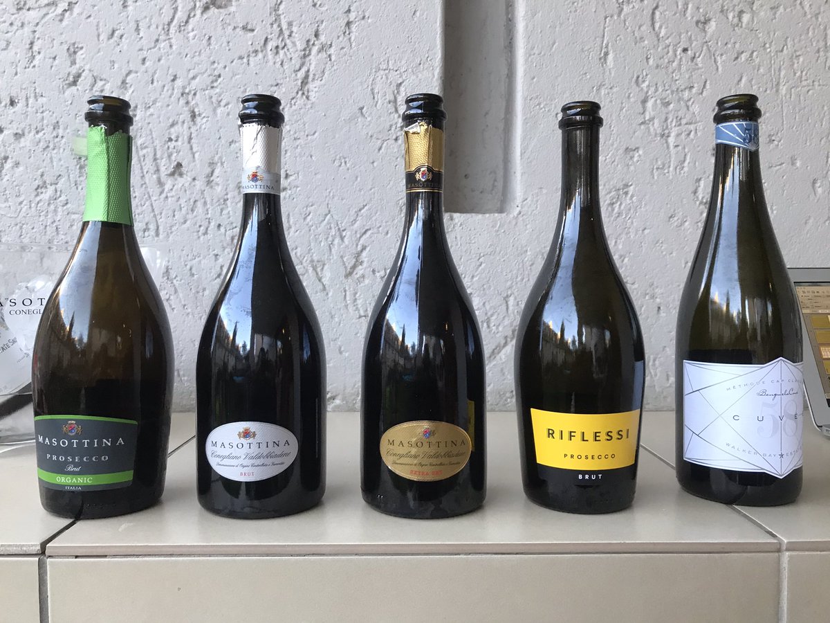 Monday evening tasting sessions- yes please! <a href="/Masottina_Wines/">Masottina</a> <a href="/BenguelaCove/">Benguela Cove Lagoon Wine Estate</a> #prosecco #mcc #celebratelife