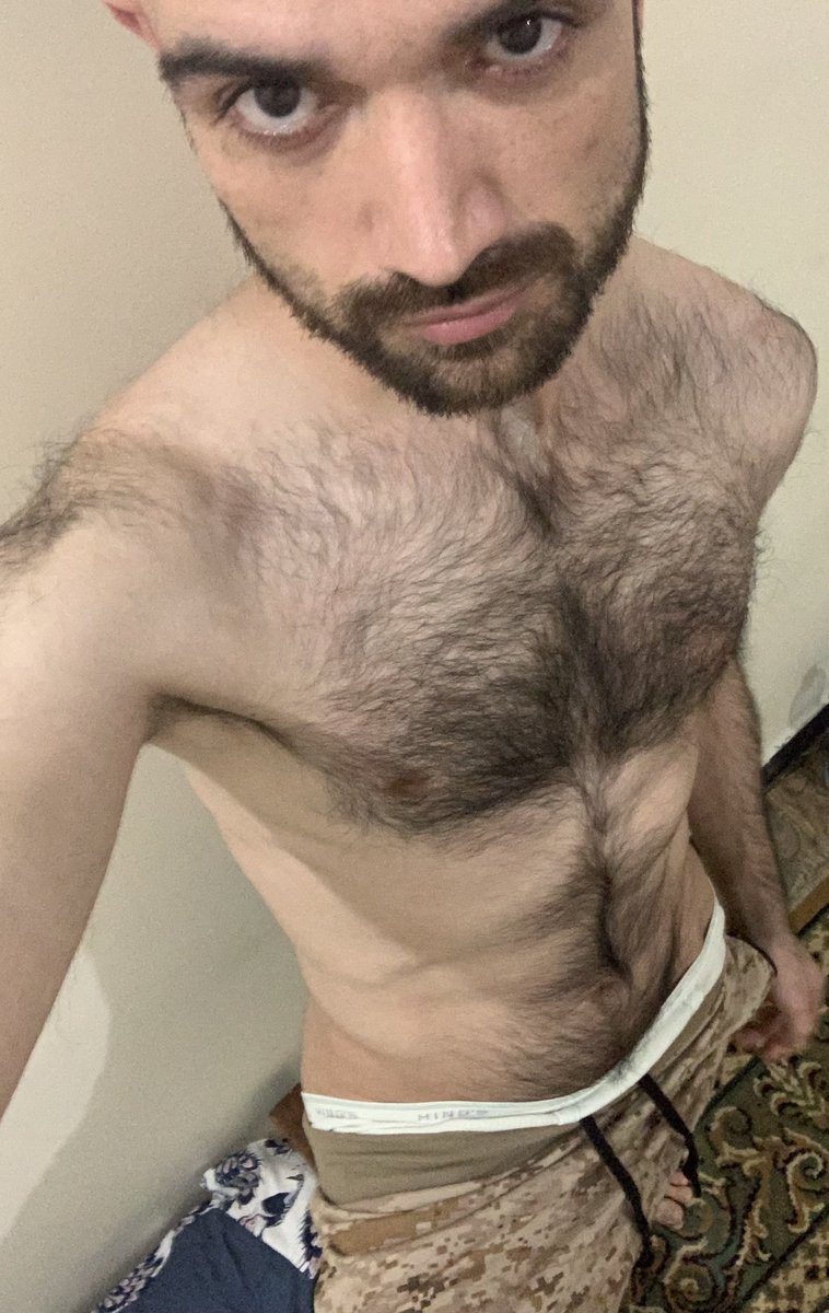 sexyhairypigpdx's tweet photo. Night selfie #hairynakedmen #desigay #pindigay  #hairychest https://t.co/WJZZPQKJ1C