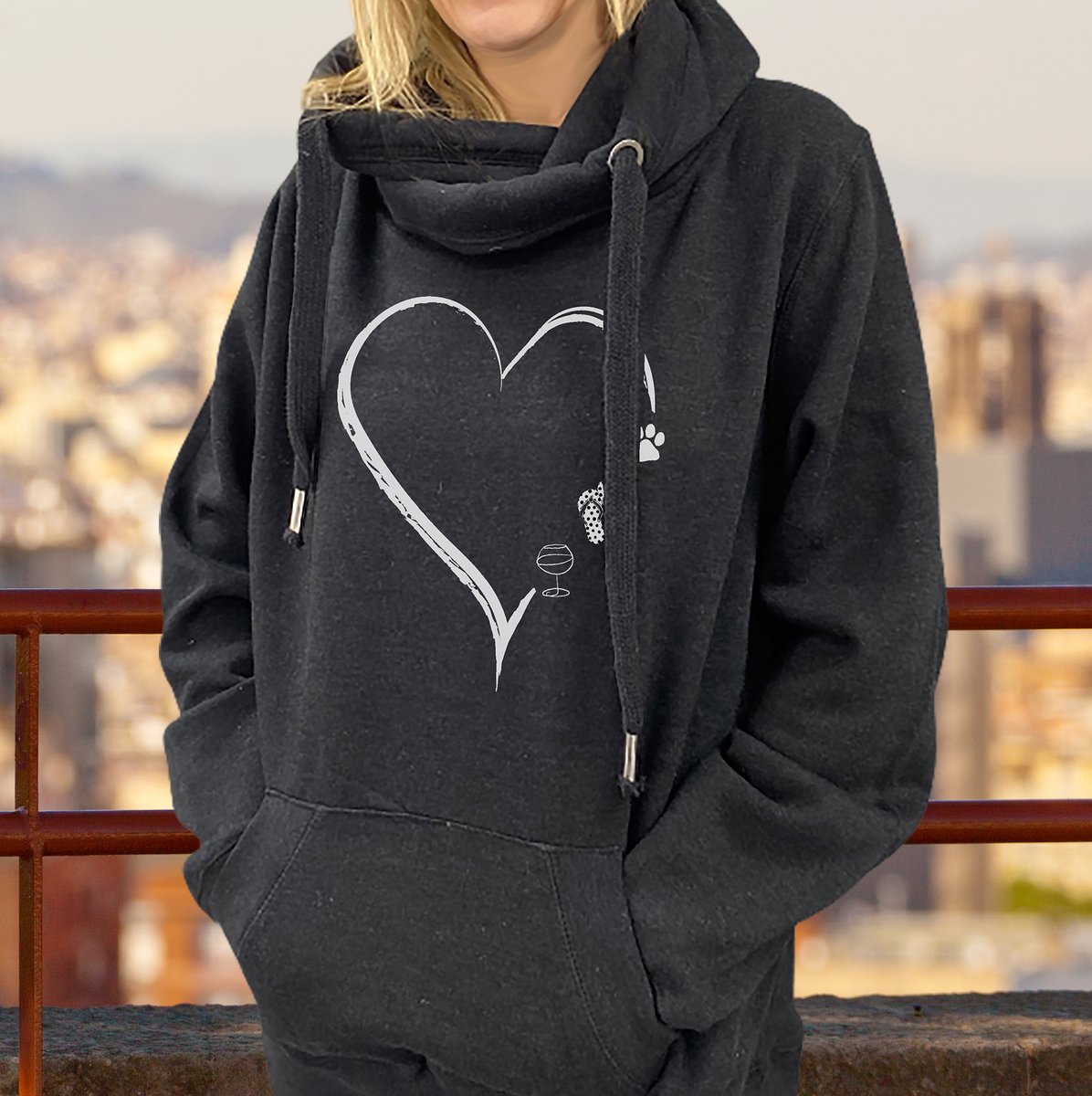 Love our cosy Urban Hoodie for those crisp spring walks. Also makes the perfect Mother's day Gift 
#MothersDay #hoodies