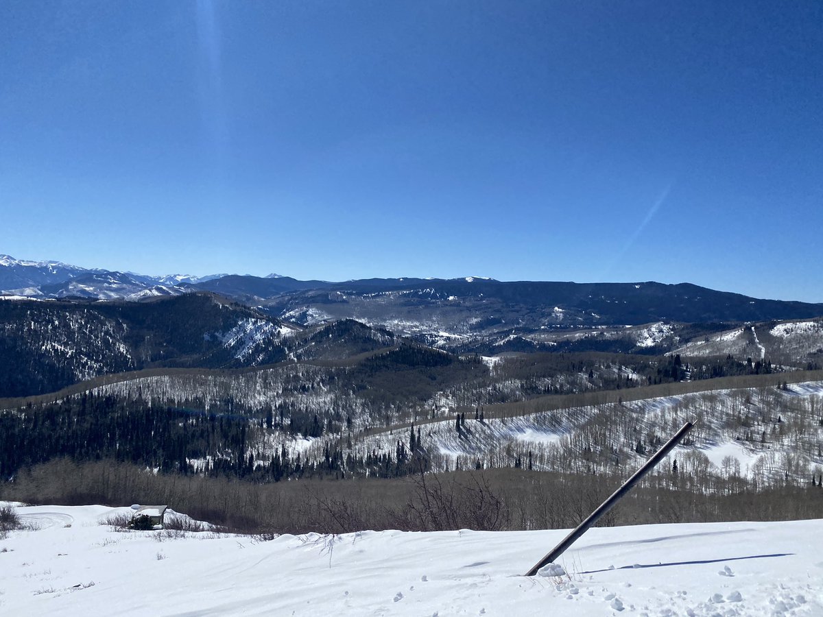 DaMarkSta's tweet image. First time in Colorado @skisunlight this place is amazing so much fun!