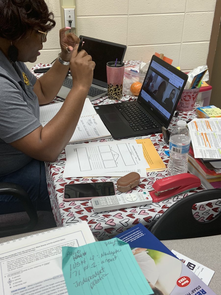 TwinCreeksMS1's tweet photo. Great things happening today. #datameetings #PLC’s #highdosagetutorials https://t.co/oZw6OStpqw