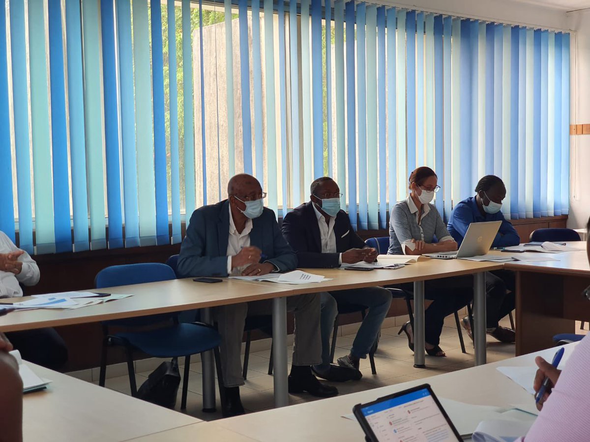 AMGuyane's tweet photo. #ActualitésAMG 

Ce Lundi 01 mars 2021 le Président de l’Association des Maires de Guyane, Monsieur François Ringuet participe à la réunion des Dotations d’Équipements des Territoires Ruraux (DETR) de la commission des Élus à la préfecture de Guyane. https://t.co/13N9oDlc1Q