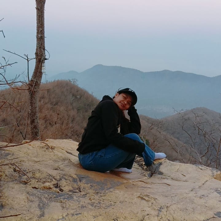SupareeAnanda's tweet photo. #NewProfilePic https://t.co/sJJJeWWYP9