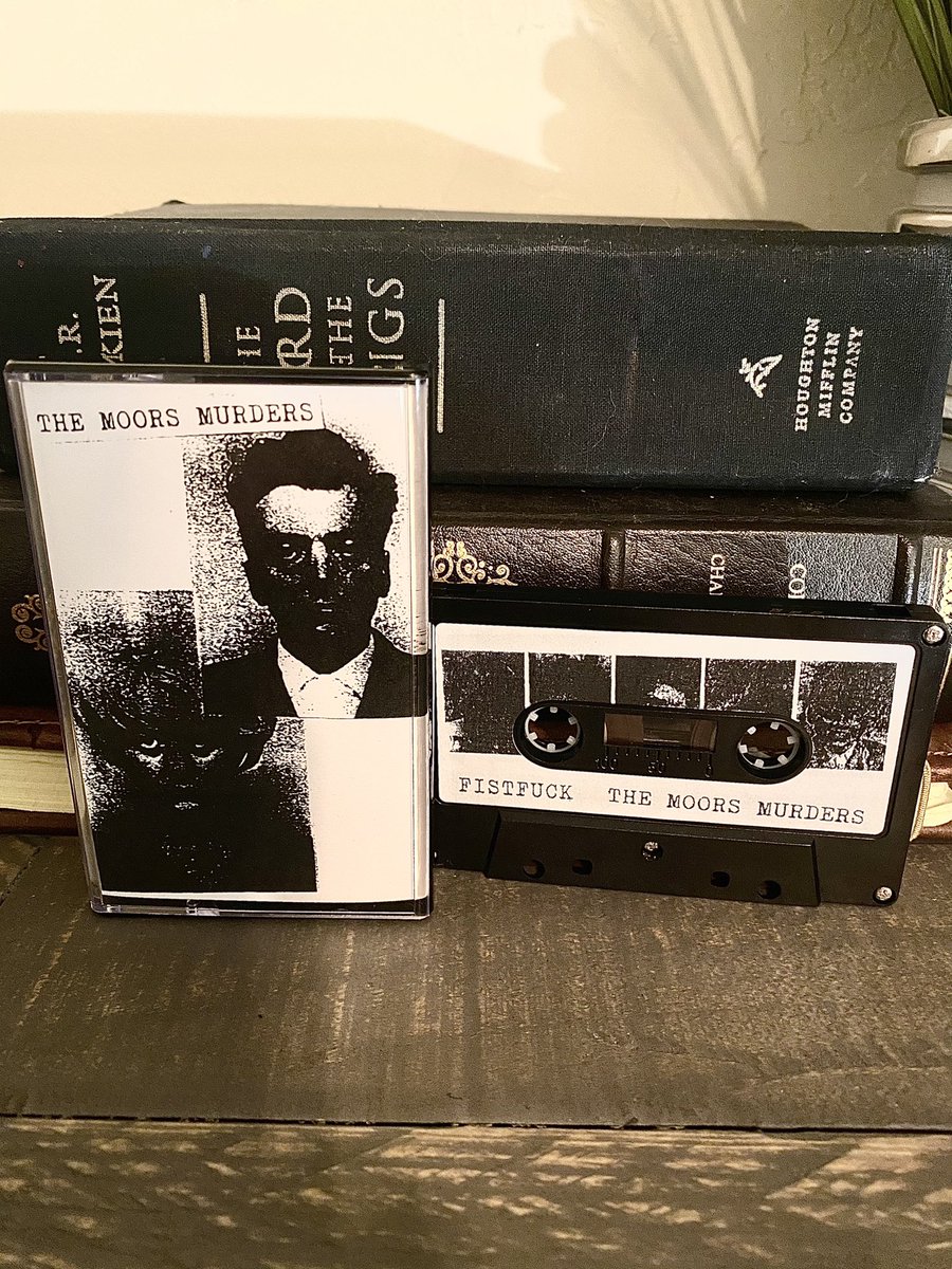 KyleHeb78017358's tweet photo. -Fistfuck
-The Moors Murders
#powerelectronics #industrial #noise #casssette https://t.co/9lys5XP8nB