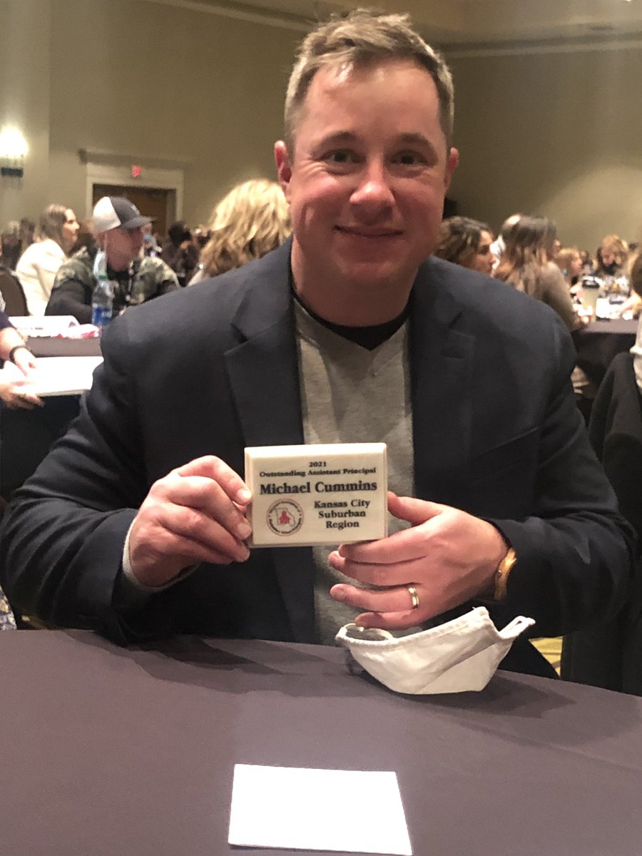 mkshane's tweet photo. @MoAESP
Thank you for the recharge! This conference was exactly what I needed. Celebrating colleagues, Hamish Brewer and good networking! Just what the doctor ordered! #FortStrong
@kcsepa @ecrossleader @RyanSouza_Fort @amycoxrocks @BoyerBaker https://t.co/GD7FNaEpoQ