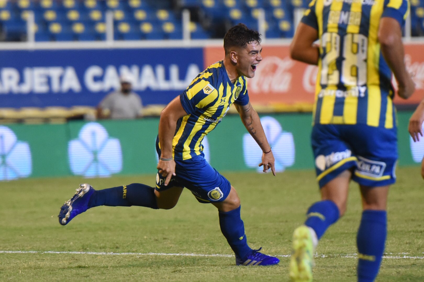 Rosario Central y Godoy Cruz empataron en Arroyito a puro gol