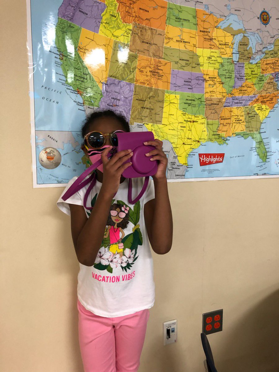 Paschal_Library's tweet photo. Reading took our Patriots to some amazing places today! #ReadAcrossAmericaWeek @PaschalPatriots #ReadersAreLeaders #PaschalReads https://t.co/mubs0wH03L