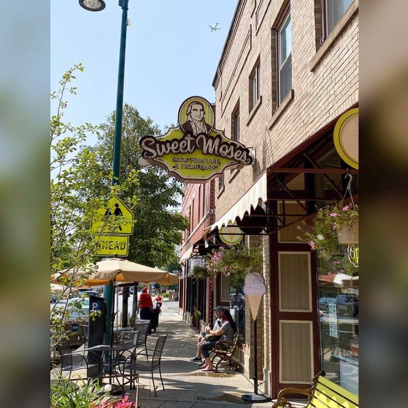 sweetmoses's tweet photo. Seeing lots of warm weather throwback shots of the shop lately ๐ธ and we can hardly wait!
๐ธ: @ bags_stay_packed_travel
#springincle #summerincle https://t.co/HWxP32Q8CO