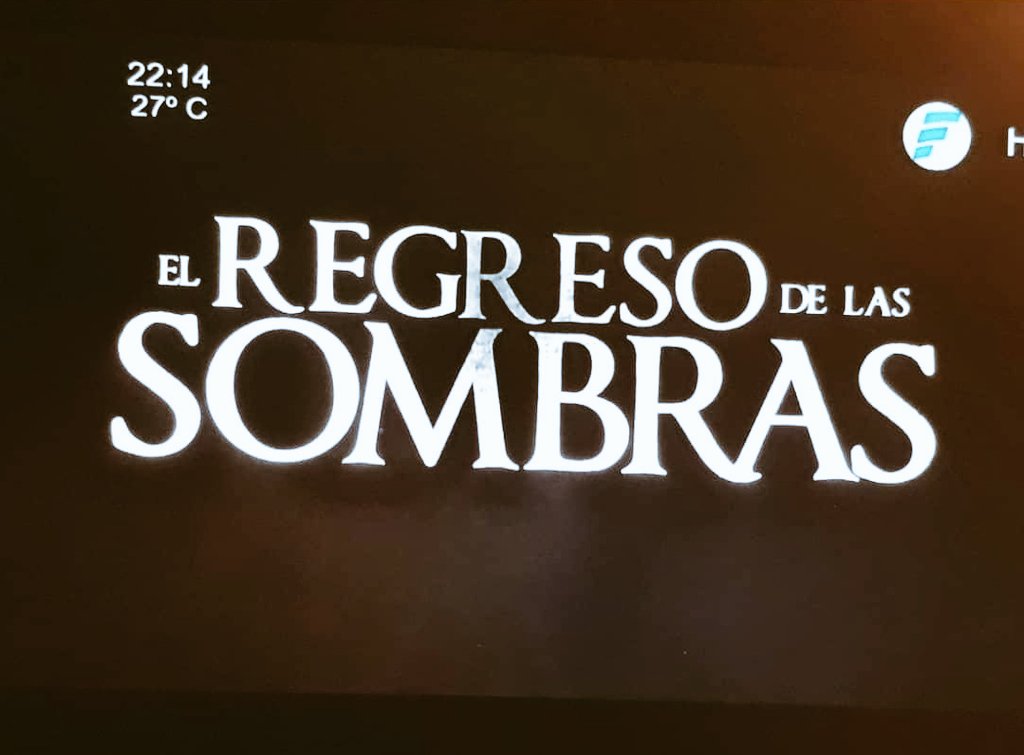 argelado_nomas's tweet photo. Ver esto, después de más de veinte años es genial! #ElRegresoDeLasSombras https://t.co/psSVH2yv91