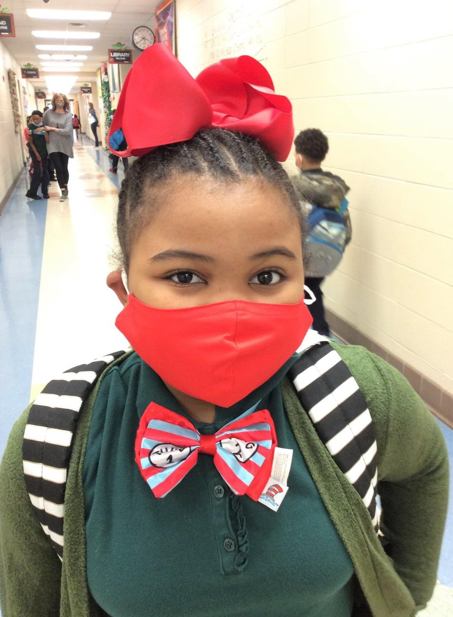 Celebrating Dr. Seuss this week with my kiddos!  It’s going to be a fun week for them! They were ADORABLE today!!💙❤️<a href="/gilliard_gators/">Gilliard Elementary</a> <a href="/MobilePublicSch/">MobilePublicSchools</a> <a href="/phaedratfox/">Phaedra Taylor Fox</a> @empowermcpss