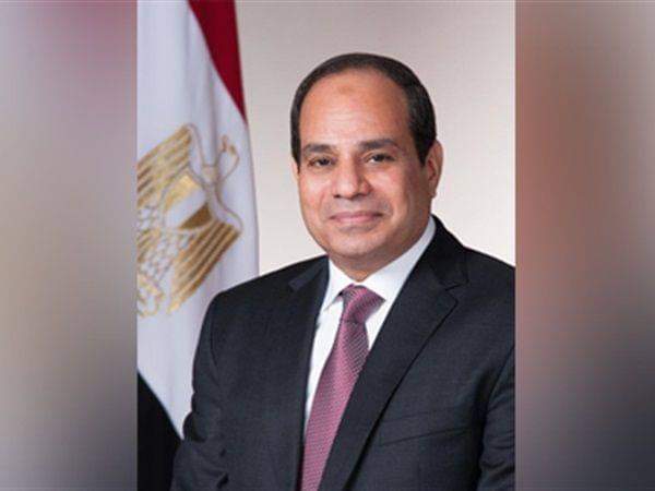bebogo221's tweet photo. #شكرا_ياريس اغنيه كل مصري اهداء للرئيس
https://t.co/IwyVaViD4a https://t.co/fxlj8WFbUS