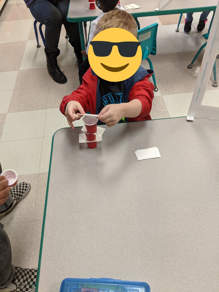 misswalter28's tweet photo. I ♥️ #STEM. Worked on fine motor skills, concentration, patterns, and counting all in about 15 minutes. There were so many great conversations! https://t.co/AAh6C2AF62
