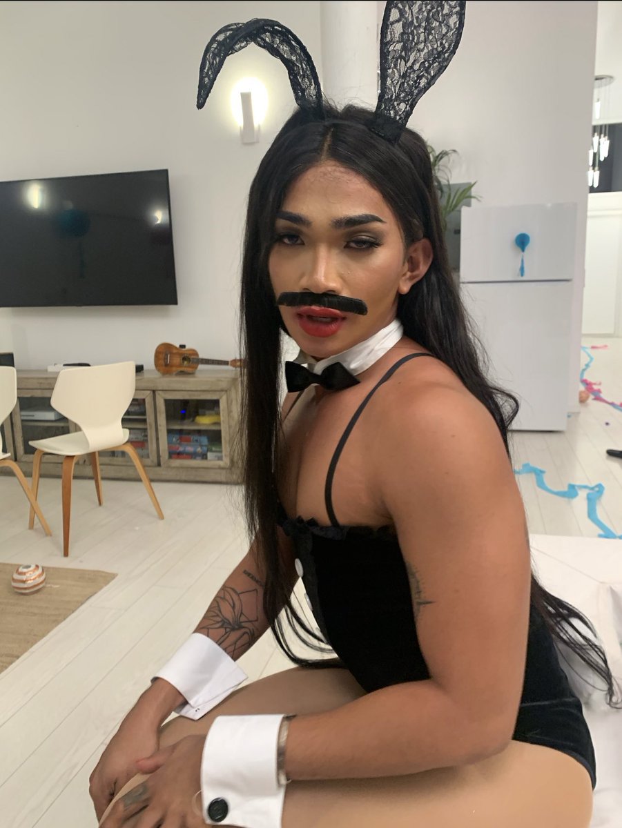 bretmanrock's tweet photo. It’s Bretman Rock’s Party &amp; He’ll Cry If He Wants To 😭 Episode 4 | MTV’s... https://t.co/PhoqJ4xOW6 via @YouTube

We got so fxuk on this episode this was me after filming https://t.co/cC1zqhfHaK