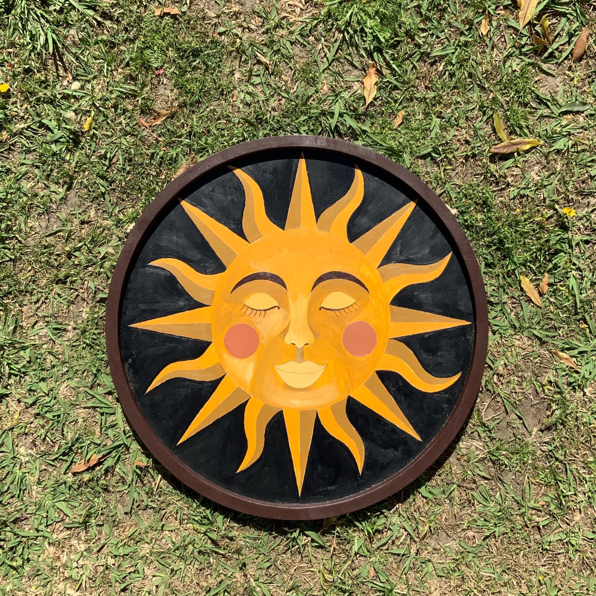 Helios Original Artwork by Pox 🌞 

Just another masterpiece by my talented lover ✨

Knottyshop.bigcartel.com