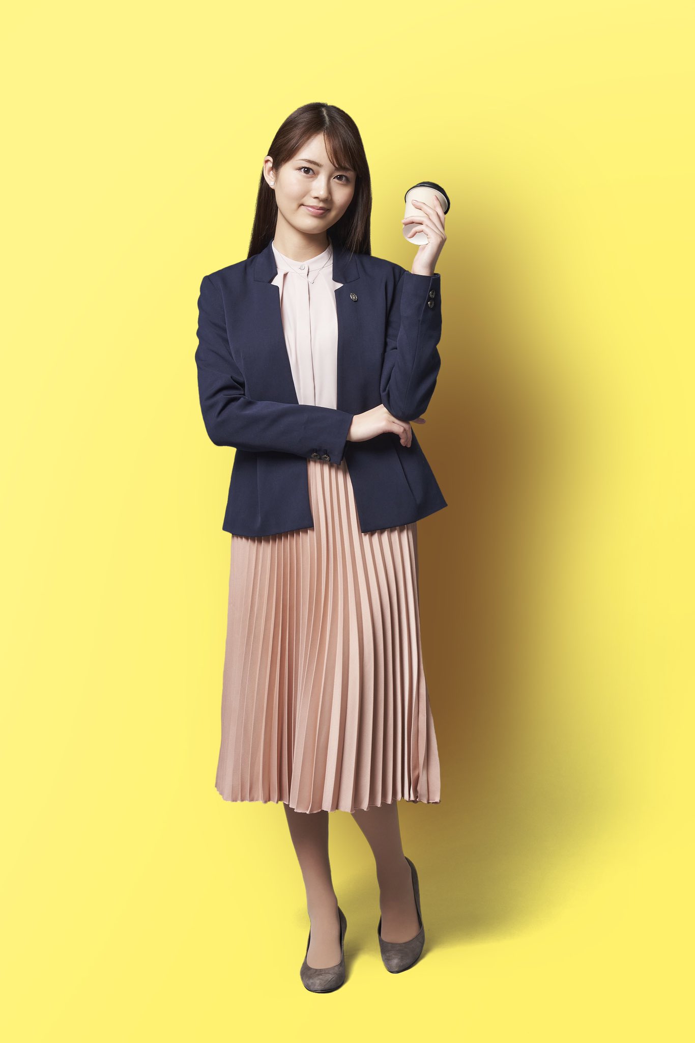 【新版】「音夏祭」SE（特別版）水谷果穂 掲載2ページ（ストレート）#6548 MizutaniCal2023-photo1.jpg