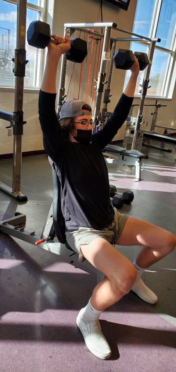 Monday's are just another opportunity to get better!! These guys killed it today #EverythingisEARNED #OneAvondale