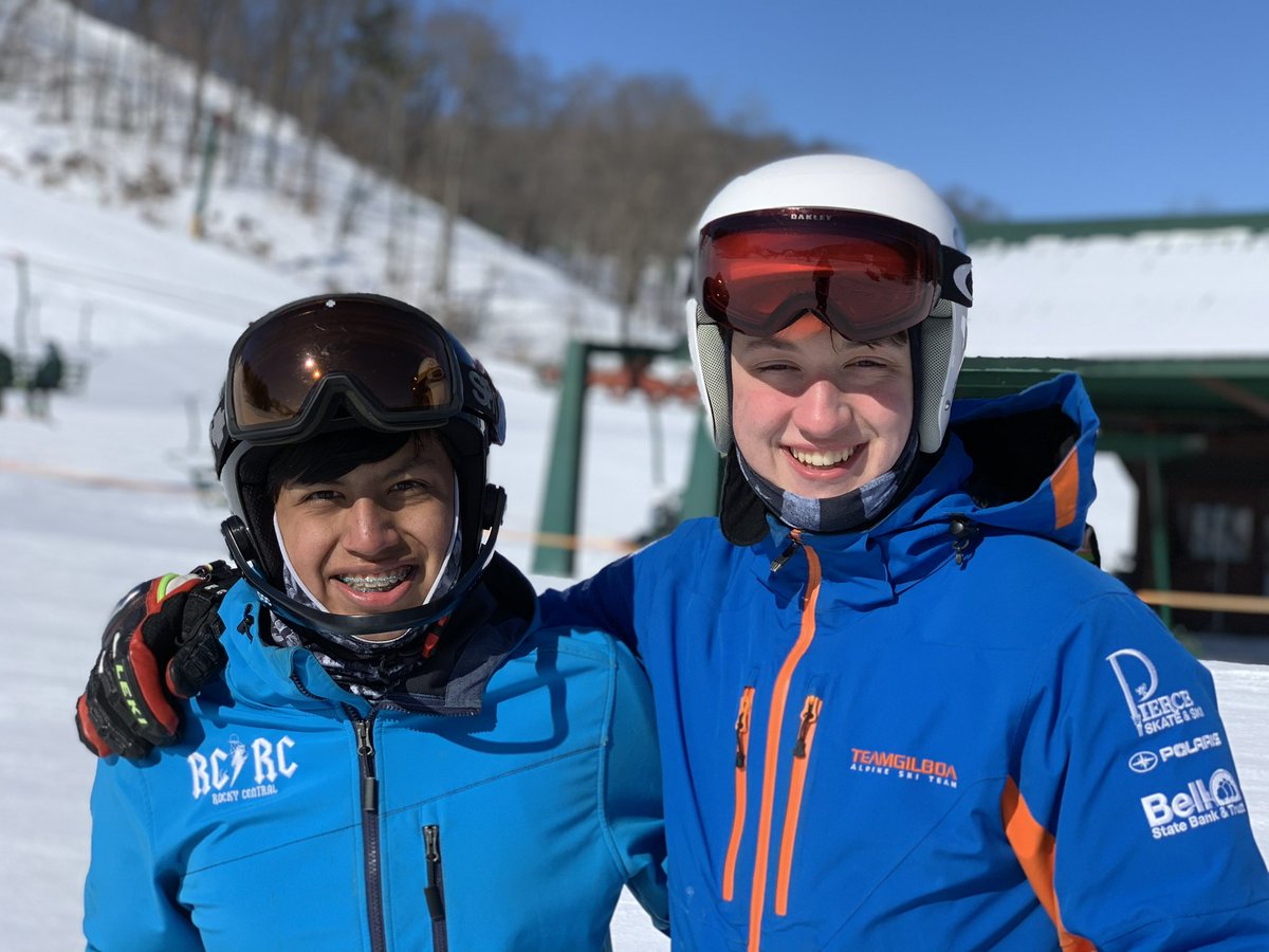 Holy Family Alpine varsity skiers John Titler and Tommy Mulheran at sections today. Congratulations on a great season! <a href="/HolyFamilyFire/">Holy Family Catholic High School</a> @ChanChaskaSport
