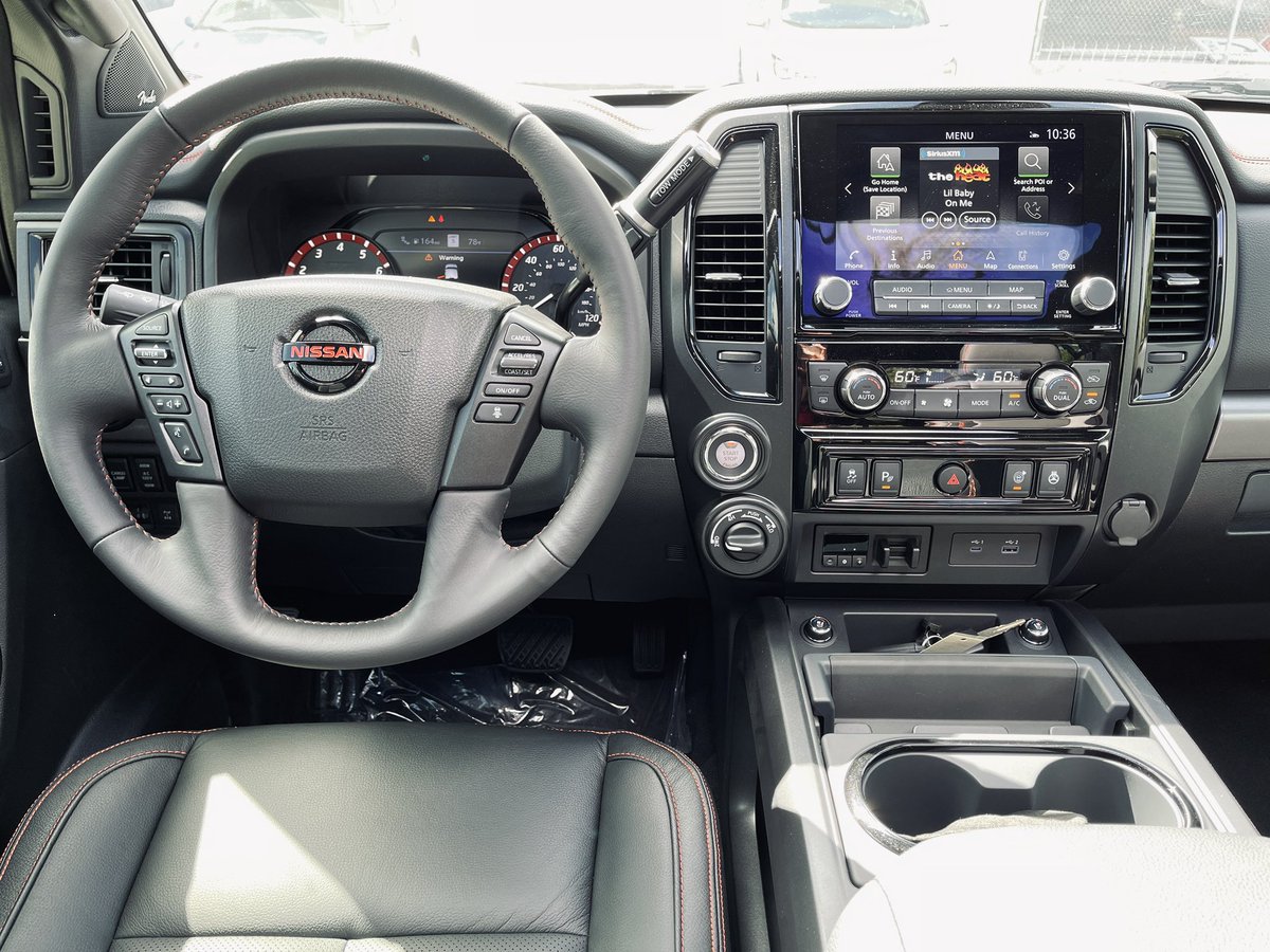 GreenacreNissan's tweet photo. The 2021 Nissan Titan exemplifies power and convenience 💪 #GreenacresNissan #NissanTitan #FreeTestDrive #WeMakeItEasy https://t.co/fsSuGwIHWN