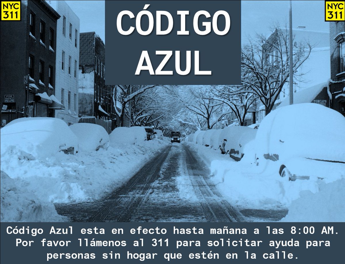 imagen azul teñida de calle nevada con descripción de texto de los procedimientos de Código azul sobre ella