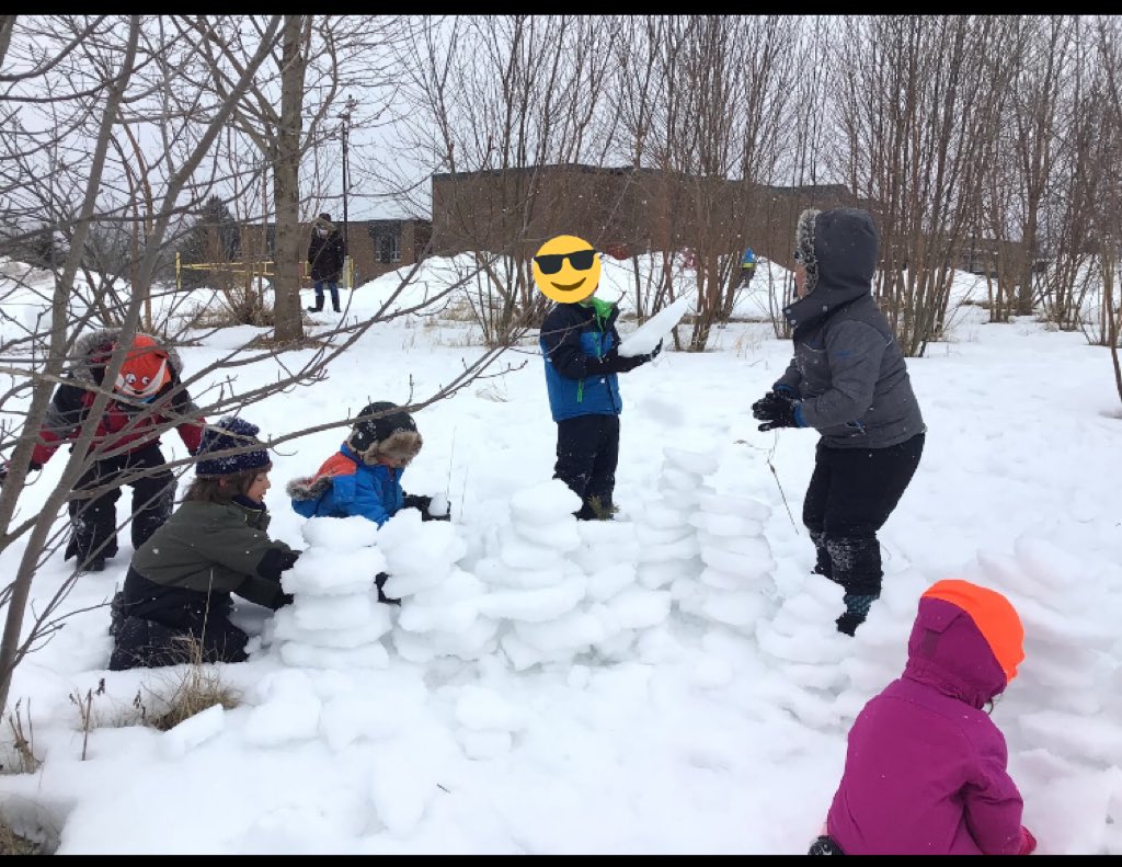 Kinder Room 208 tweet media