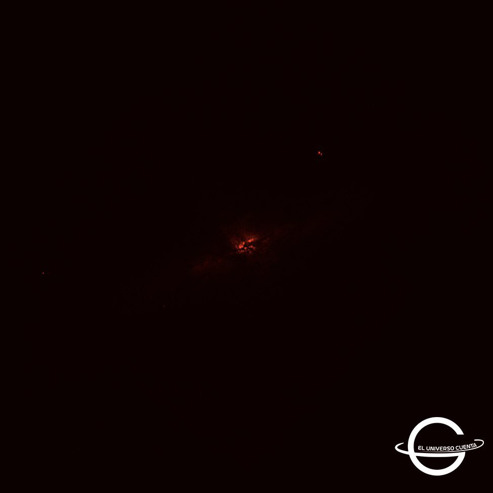 Ayer me quedé hasta la 1 am, jugando con filtros para ver diferentes espectros de la galaxia M82 y creo que salieron cosas cool. El último parece la entrada a Exegol (Star Wars).