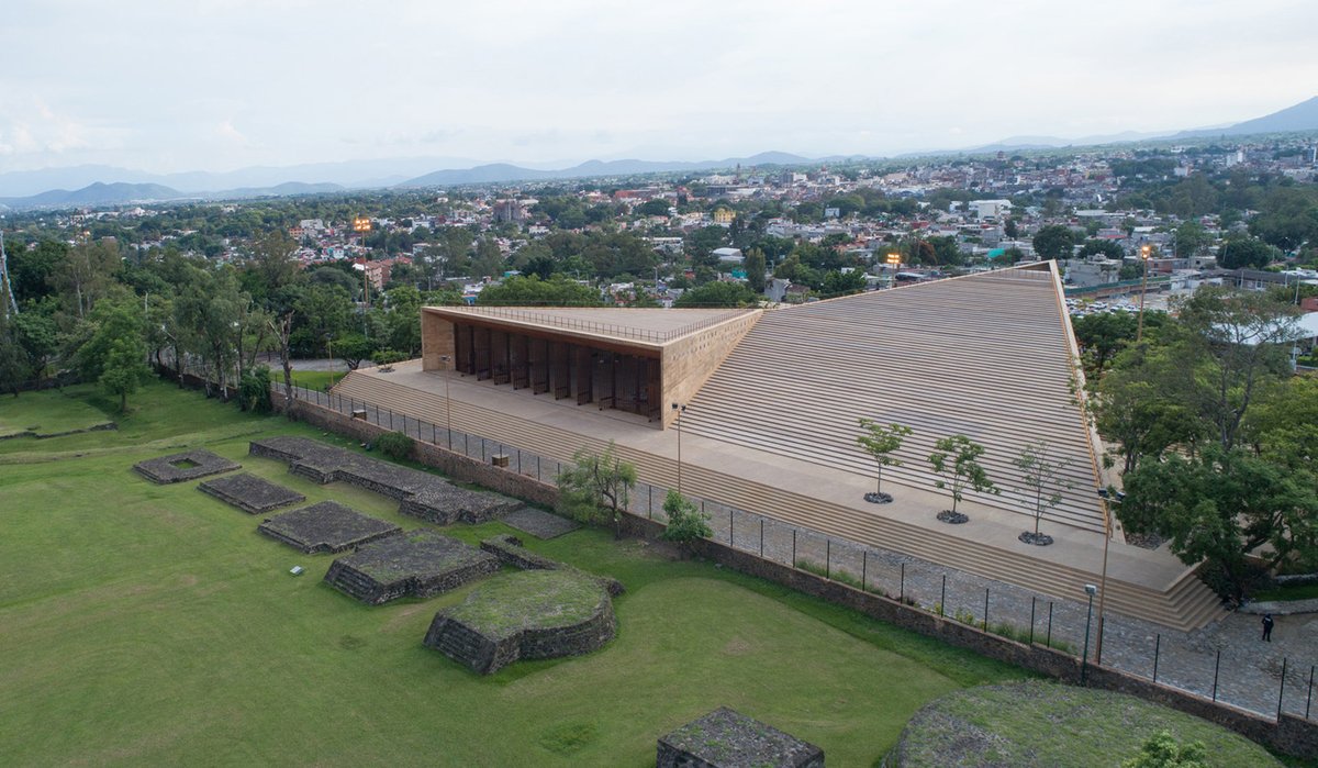 architectourGD's tweet photo. Teopanzolco Cultural Center by @abelperles @WonneIckx (2020), Mexico 🇲🇽
Our #TopArchitectOfTheWeek is PRODUCTORA. Tag us on your pictures of their buildings and we'll RT. https://t.co/SsXjVTeJCl