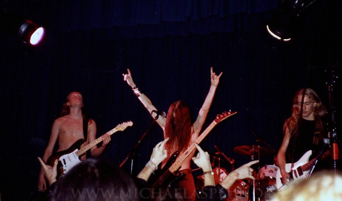 Unanimated666's tweet photo. Unanimated live 1991  #unanimated #blackdeath #demodays #onthepathtowardstheabyss #oldschool https://t.co/BMejqW6G97