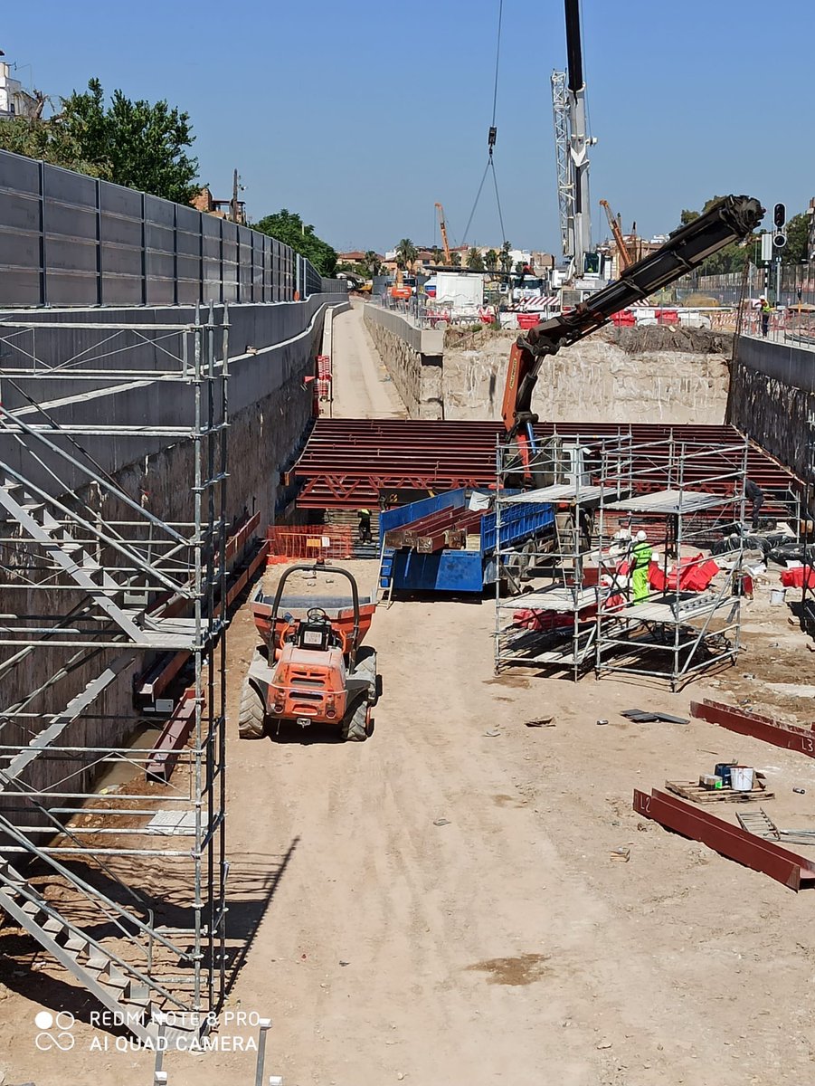 Acodalamientos_'s tweet photo. @Adif_es Nos alegra que pronto se realice la apertura del túnel , la lástima es que los últimos trabajos realizados (25%)no se han cobrado por parte de la contrata #aldesa y se tenga que litigar en los tribunales #soterramientomurcia #Murcia del Carmen https://t.co/tn0TIbApiS