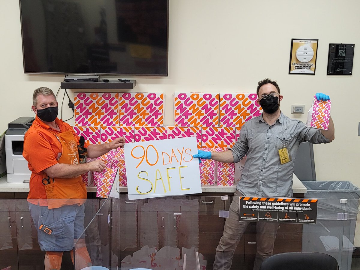 We did it! Doughnuts for our 90 days safe celebration at 287! 🍩🍩 We are looking forward to our next mile stone! #safetyispersonal #staysafe