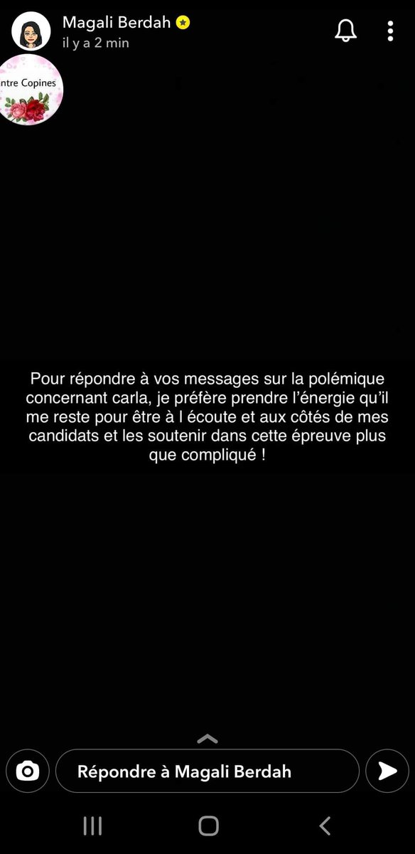MeganeSl4's tweet photo. Comment elle me dégoûte elle la première a sucer tout le monde. #SoutienCarlaMoreau https://t.co/RZ1gLIpQ5t