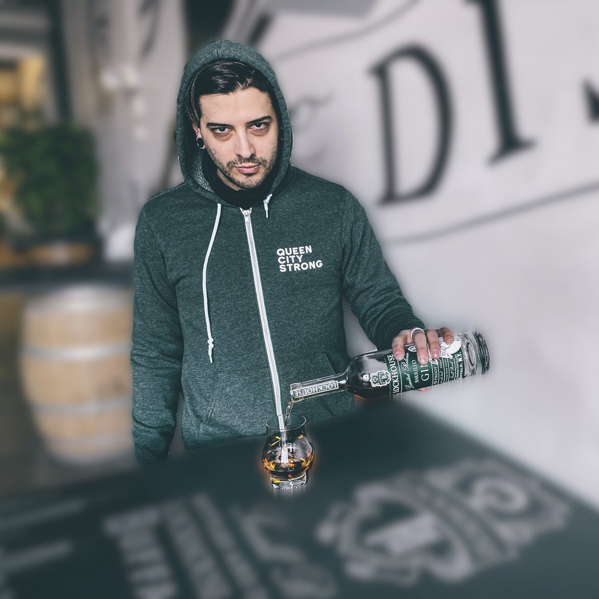 We take our Barrel Aged Gin ~VERY~ seriously. 
•
#lockhousedistillery #bkindcity