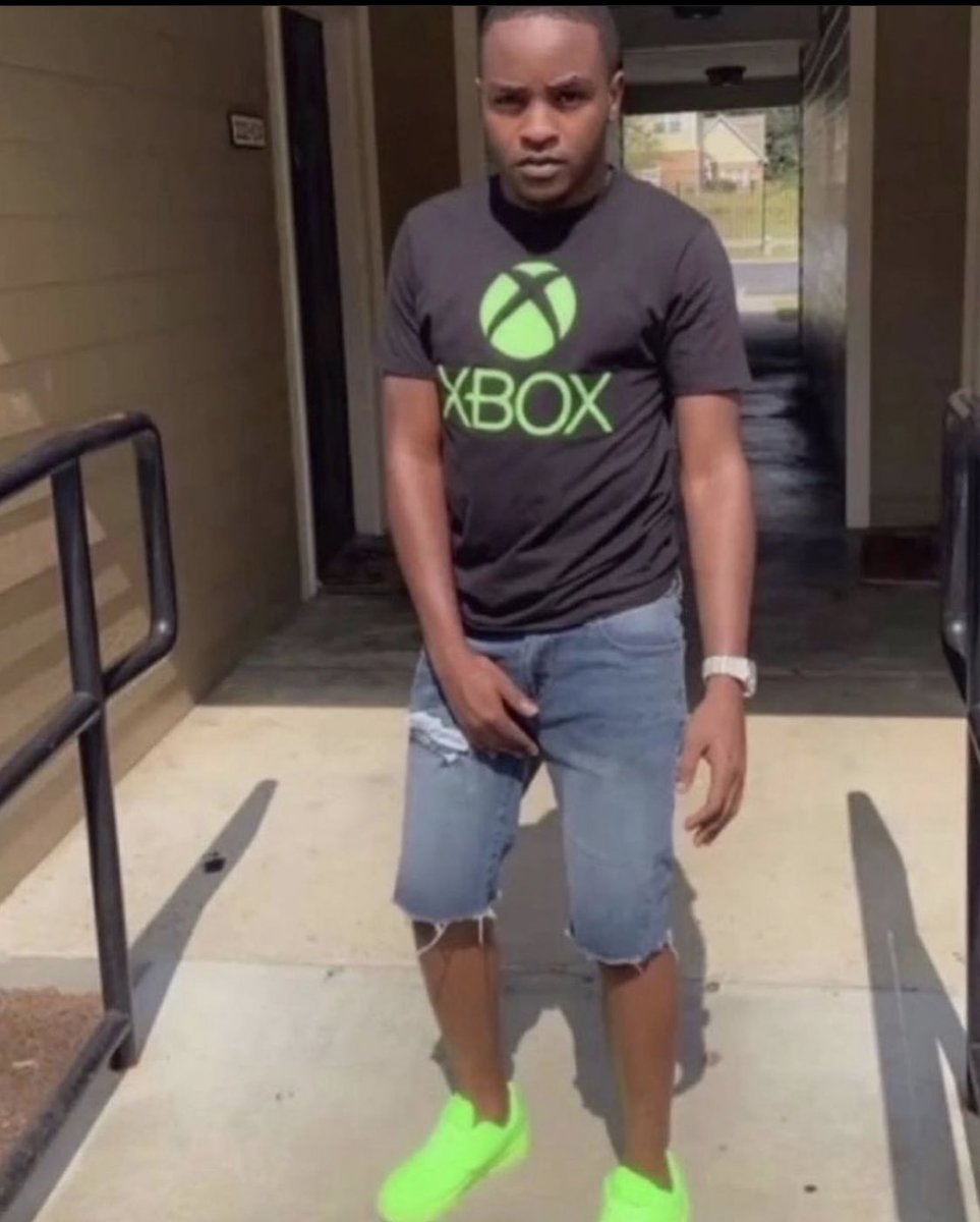 KhamariP1's tweet photo. Y’all messing with the drip⁉️⁉️👀 https://t.co/X3zWtDb1B1