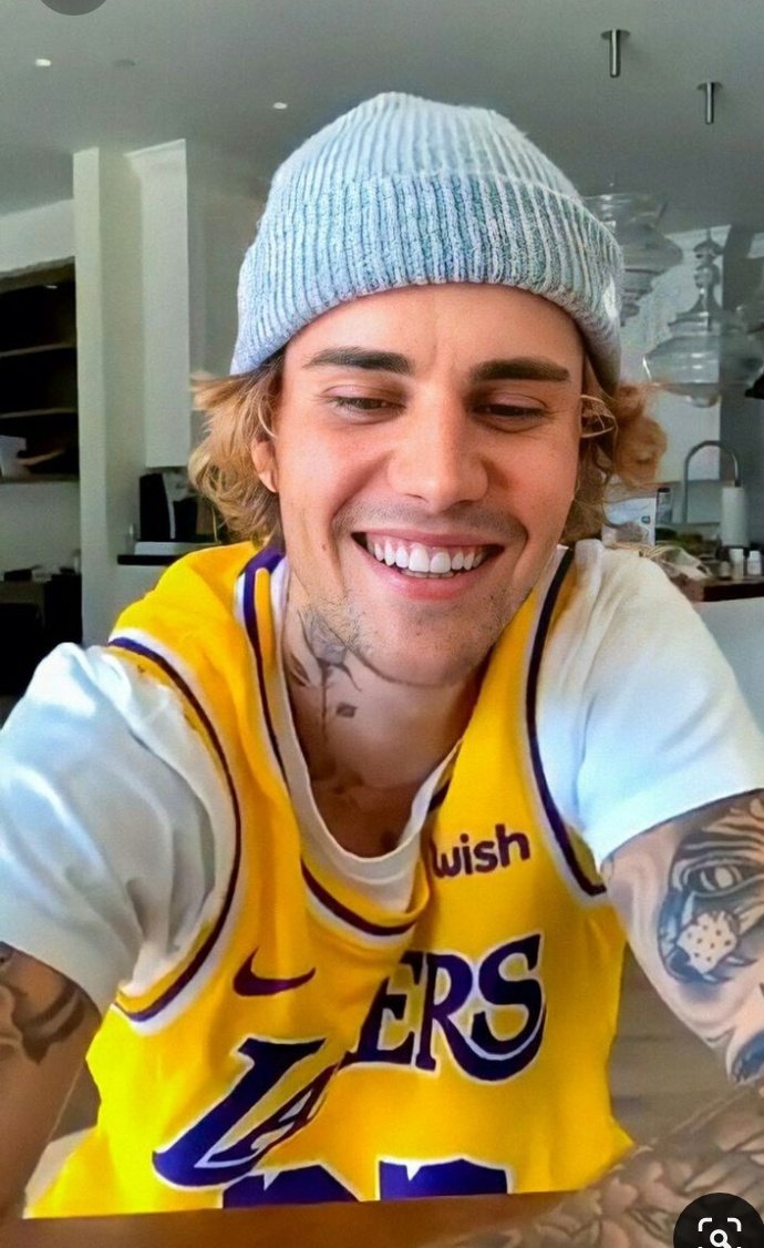 sernexusbabies's tweet photo. Parabéns meu amor  ❤️❤️

#HappyBirthdayJustinBieber https://t.co/oJJr9IF9zu