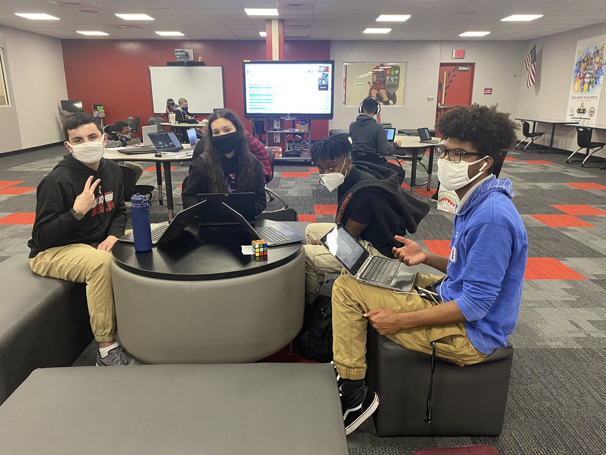 SpartanMagnet's tweet photo. “Great things in business are never done by one person. They're done by a team of people.” -Steve Jobs
Magnet students from 3 STEM programs are collaborating in a game development project. #PBL #STEM #Spartans https://t.co/ZKa1bd2HrH