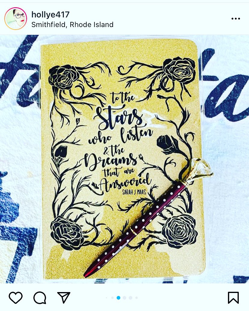 lorencreates's tweet photo. My collaboration with @unpluggedbooks! Love what was done with my #roses and #thorn #print. 😍 I hope subscribers like it! https://t.co/n4hdHB4AOF