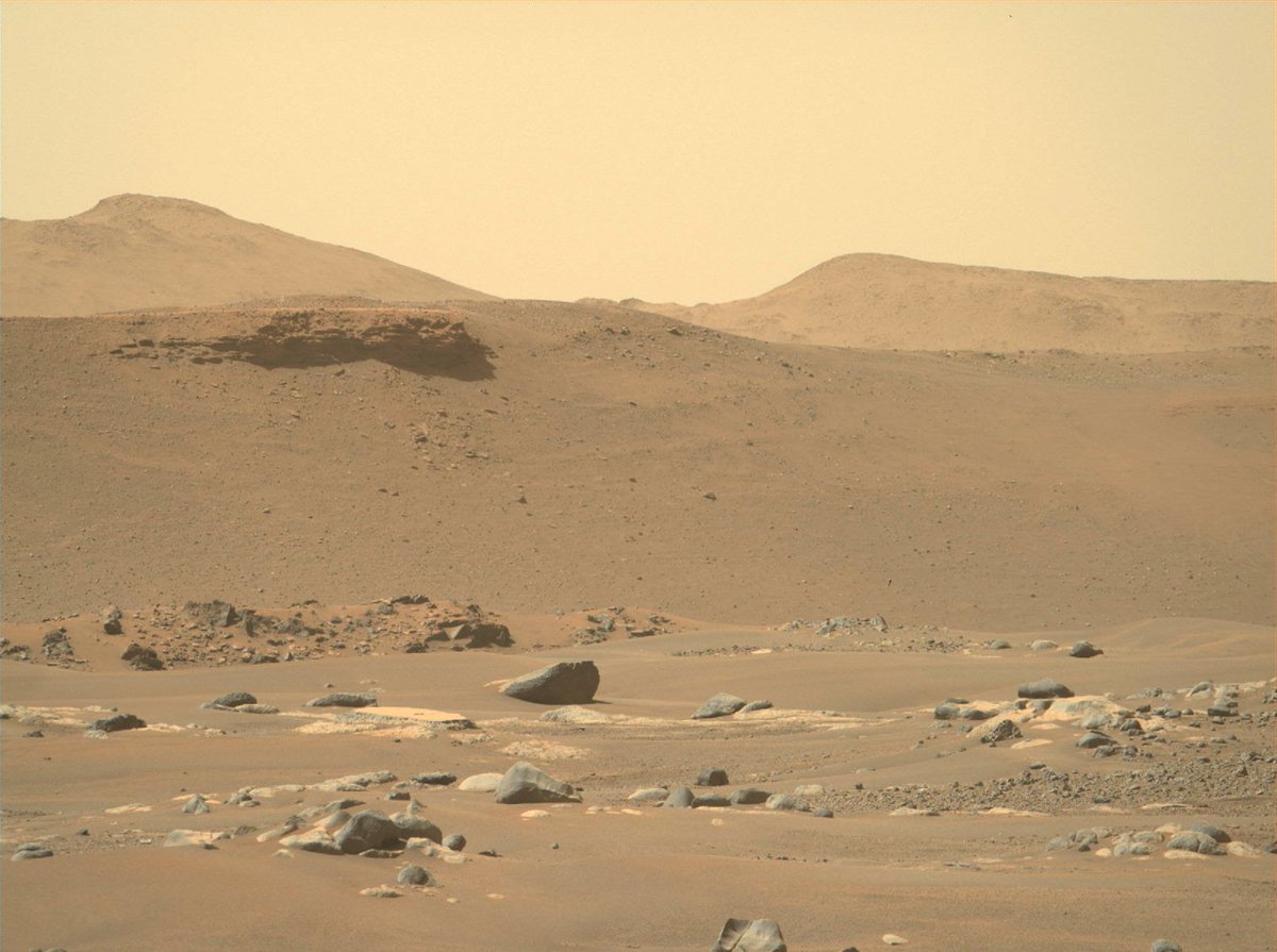 Thanks for looking out for me, @HiRISE. Long before I got here, you helped map this place out. Now we’ve got a whole new perspective. So much to explore.
https://t.co/Ex1QDo3eC2 https://t.co/ZthfrJqmAG https://t.co/qPuzHEM297