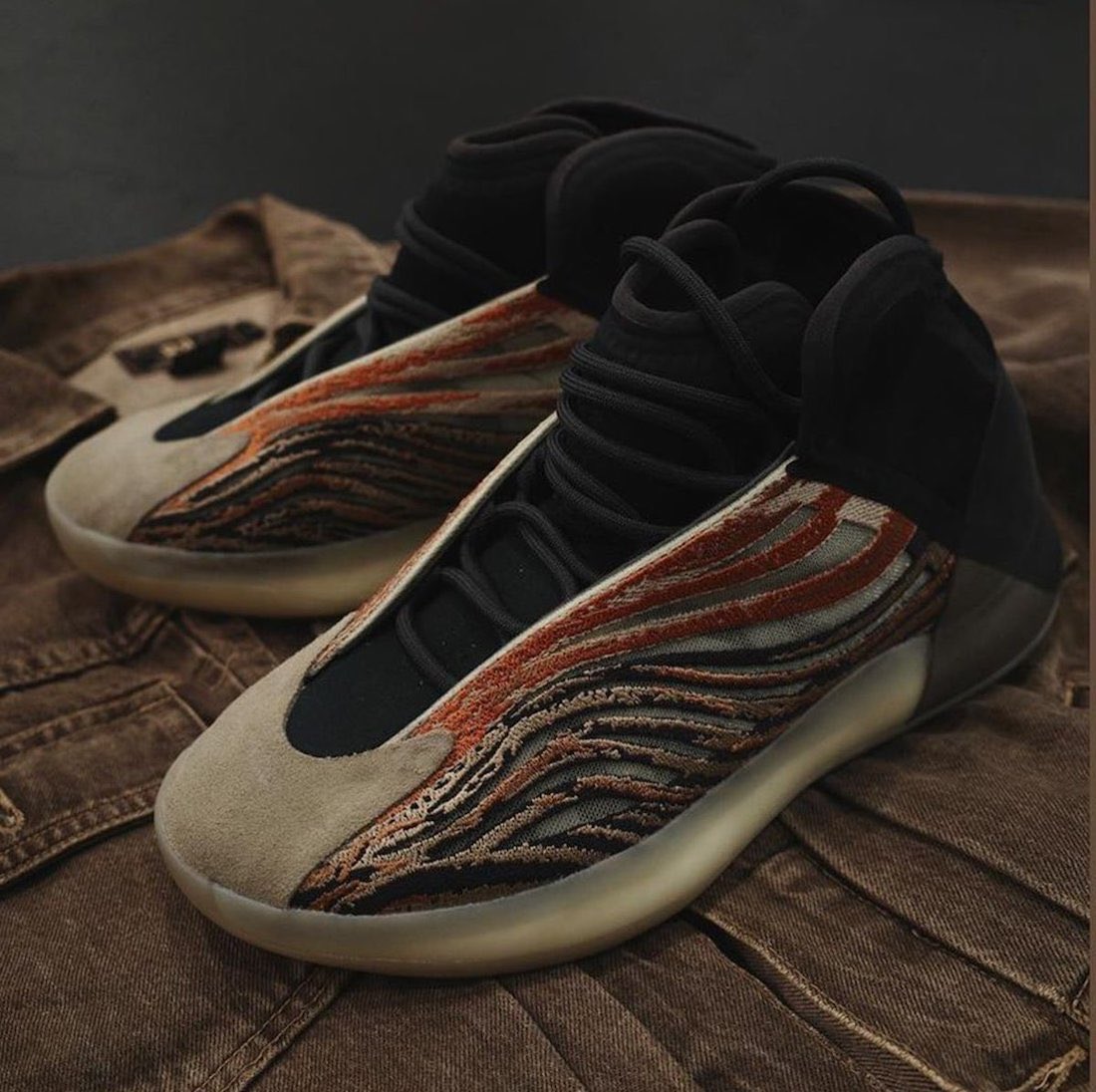 adidas yeezy quantum flash orange