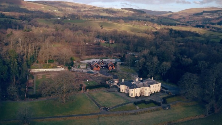 BurntOrangeVid's tweet photo. A few select shots from our film taken in early February at @llysdinamgardens with @powysngs @nationalgardenscheme
.
.
#dronephotography #drone #dronestagram #droneoftheday #droneshots #dronevideo #dronelife #dji #djimini2 #djimavicmini #djiglobal https://t.co/kZ1bY5wO08 https://t.co/Ac9dtypJgO