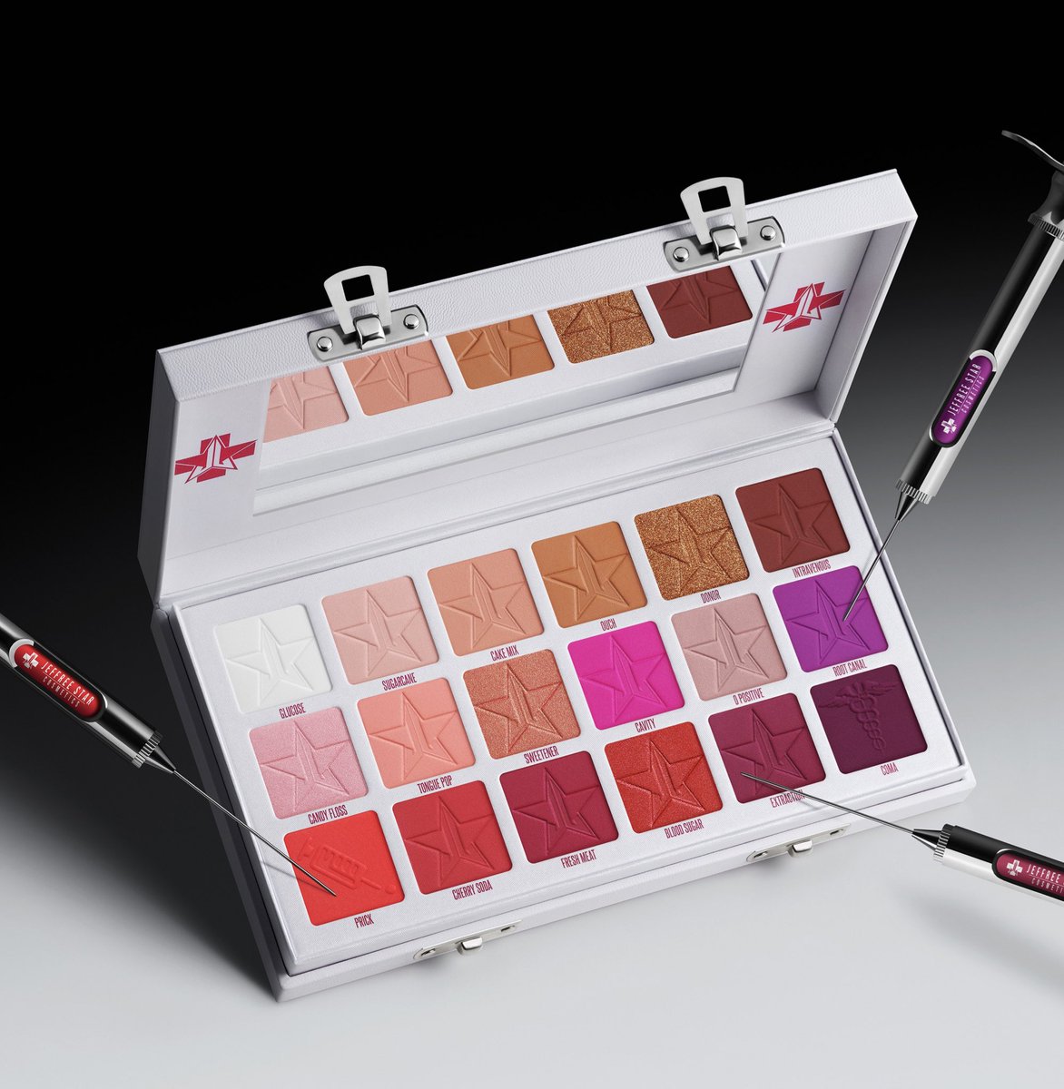 JeffreeStar's tweet photo. The #BloodSugar Family 💉 SHOP: https://t.co/DsugmnNZCd https://t.co/4oTdAX6kWo