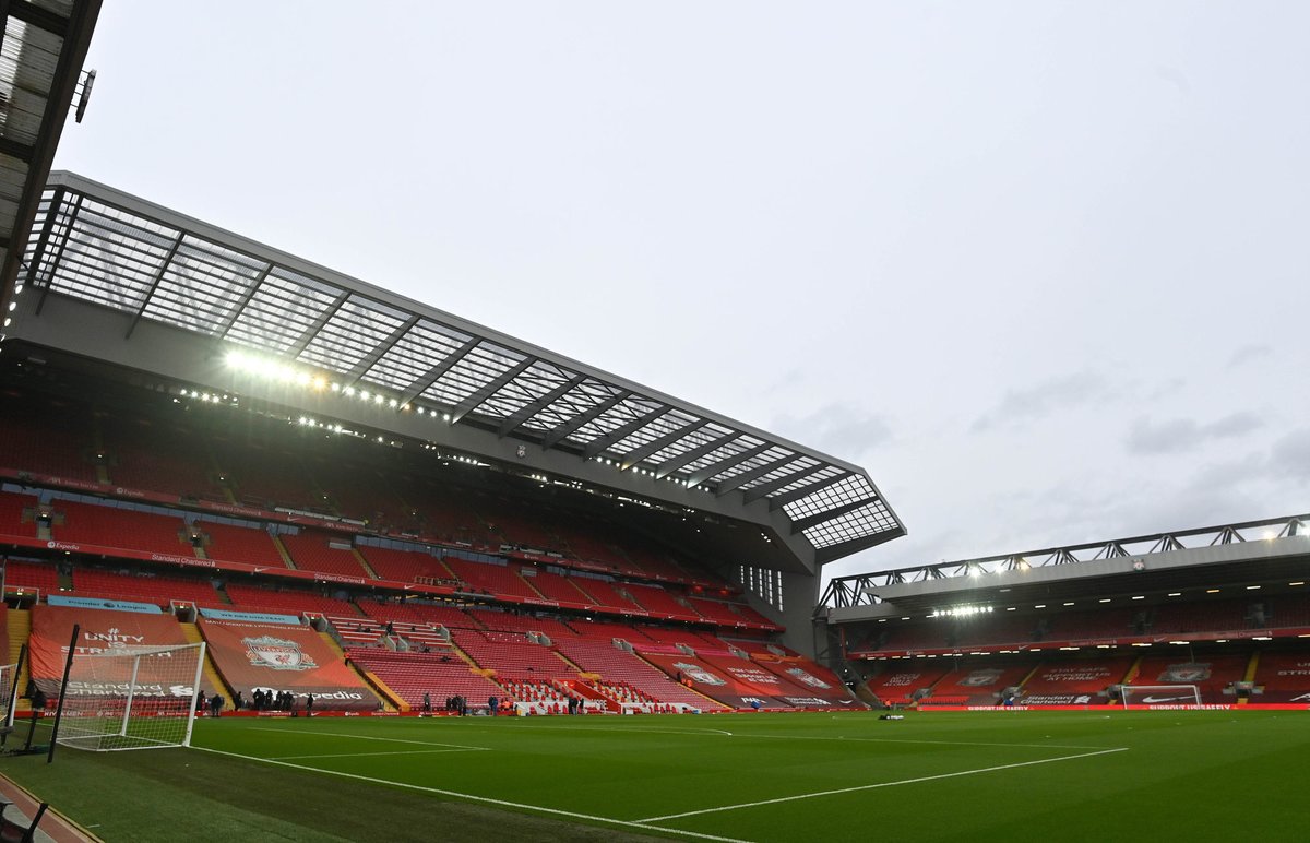 ActuFoot_'s tweet image. Imaginez une seconde.

Un Euro en Angleterre et des matches à Wembley, Anfield, Stamford Bridge, Old Trafford... 🥰