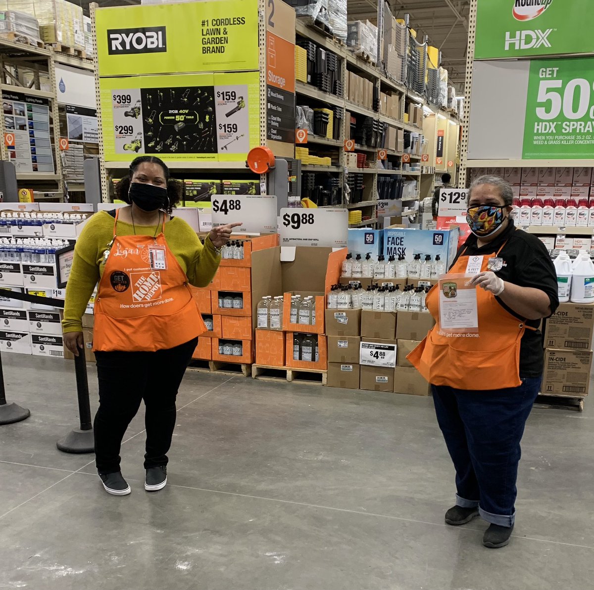 loganalleigh tweet media