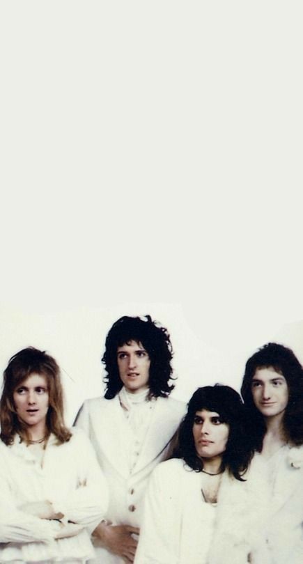 queenftmarvel's tweet photo. To the band that changed my life, happy #50YearsOfQueen 👑 https://t.co/n4sMHvz6BQ