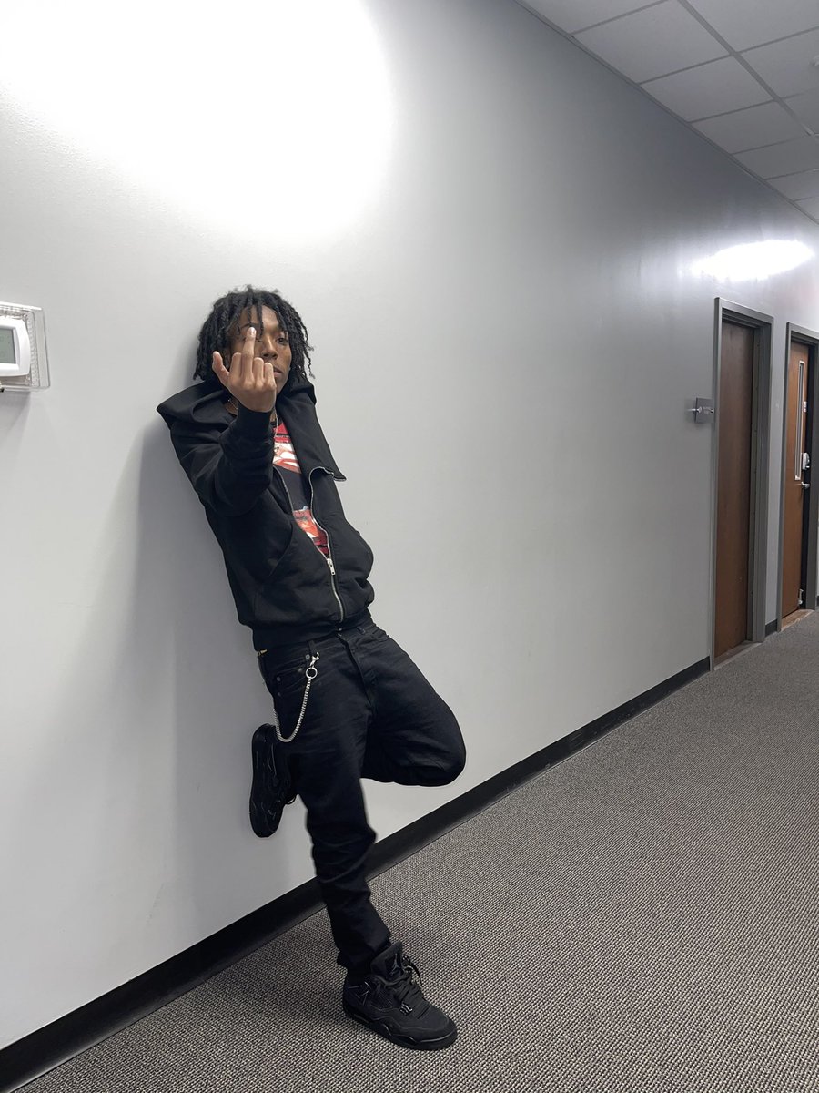 liltecca's tweet photo. everyday https://t.co/DgnvRXOutp