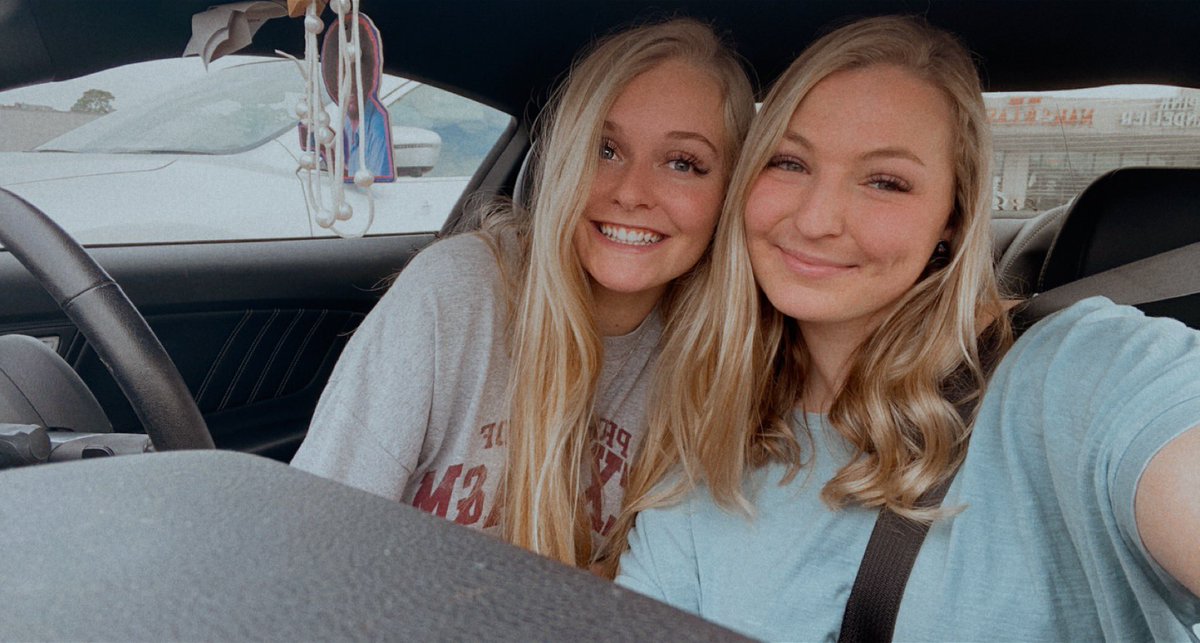 abbyswope123's tweet photo. happy happy birthday to my best friend in the whole wide world!! i love you so so much💕💕💕 https://t.co/Ky3ovUM2GR